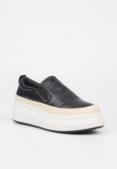 Butterfly Feet - Senhora 8 slip-on - black