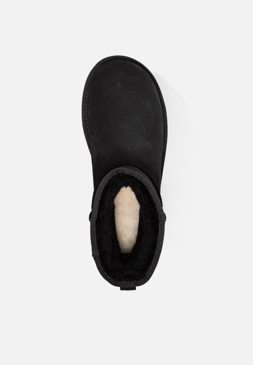 UGG® - Classic mini leather - black