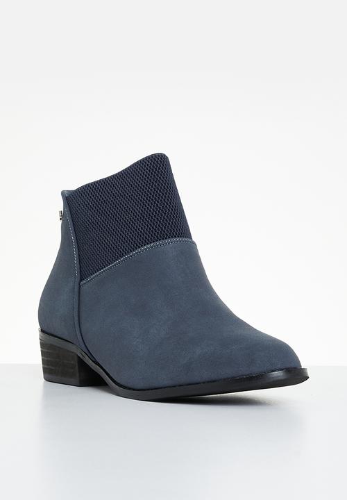 Butterfly Feet - Sia 2 ankle boot - navy