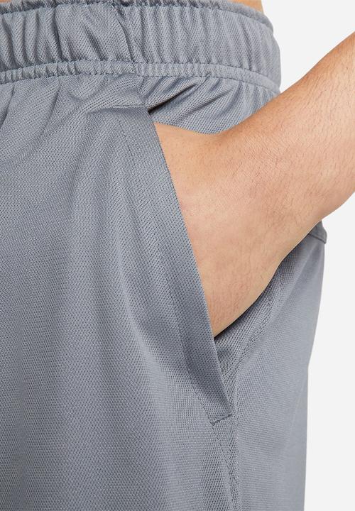Nike - Nike Totality Dri-FIT 7" Unlined Versatile Shorts