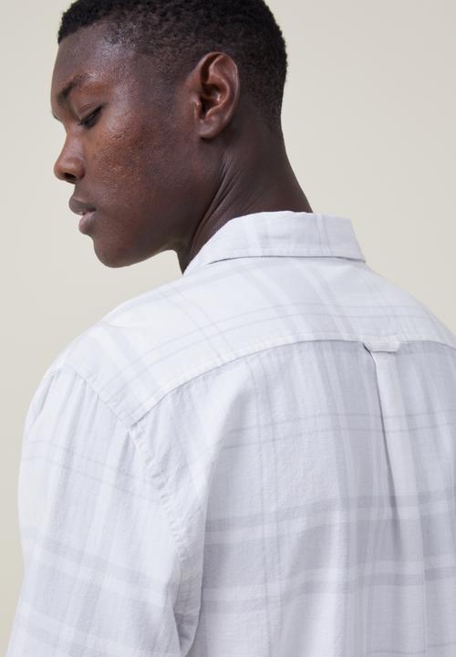 Cotton On - Camden long sleeve shirt - ecru bold check