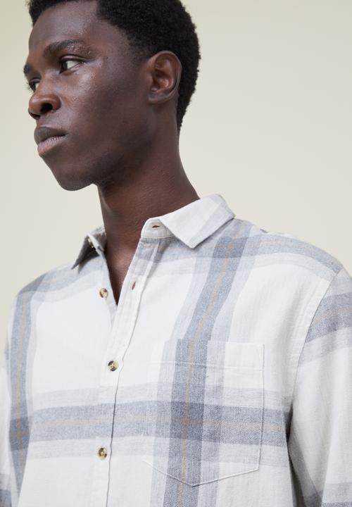 Cotton On - Camden long sleeve shirt - ivory big check