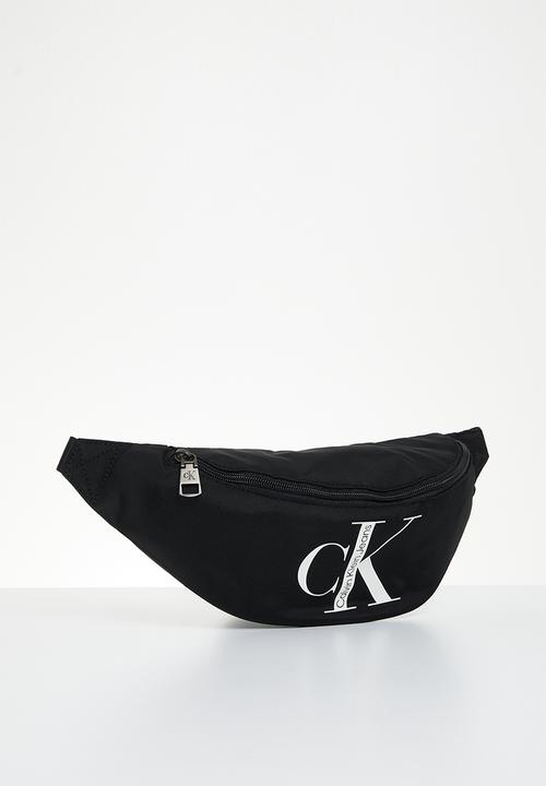 Calvin Klein - Sport essentials waist bag - black