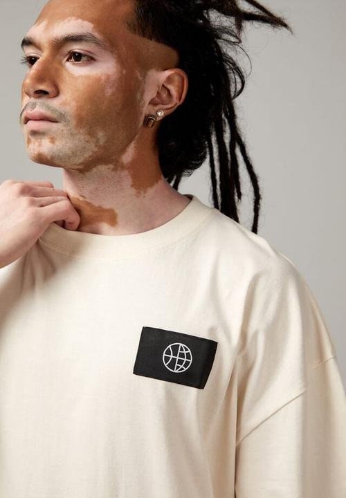 Factorie - OVERSIZED GRAPHIC T SHIRT - IVORY/UNIFIED TECH