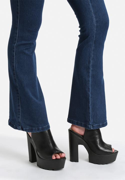 ONLY - Royal Regular Retro Flared Jeans