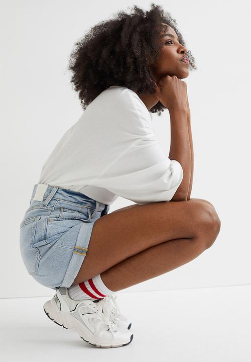 H&M - Mom ultra high denim shorts - light denim blue