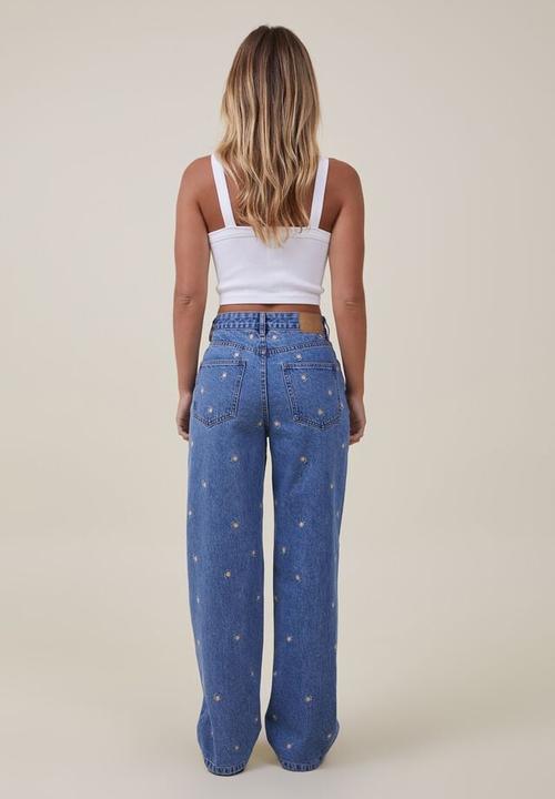 Cotton On - Loose straight jean - floral embroidery