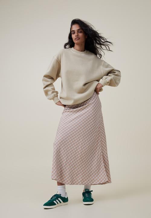 Cotton On - Classic washed crew sweatshirt - washed light sand