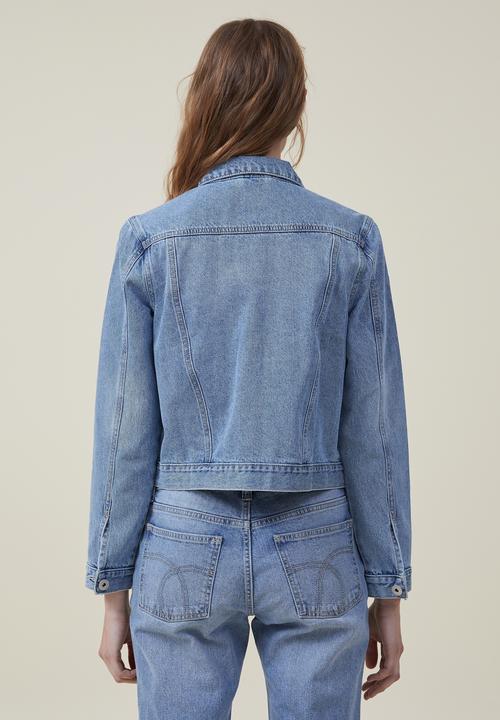 Cotton On - Girlfriend denim jacket - bells blue