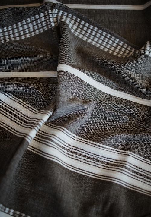 Ecru - Adwa hand towel - granite