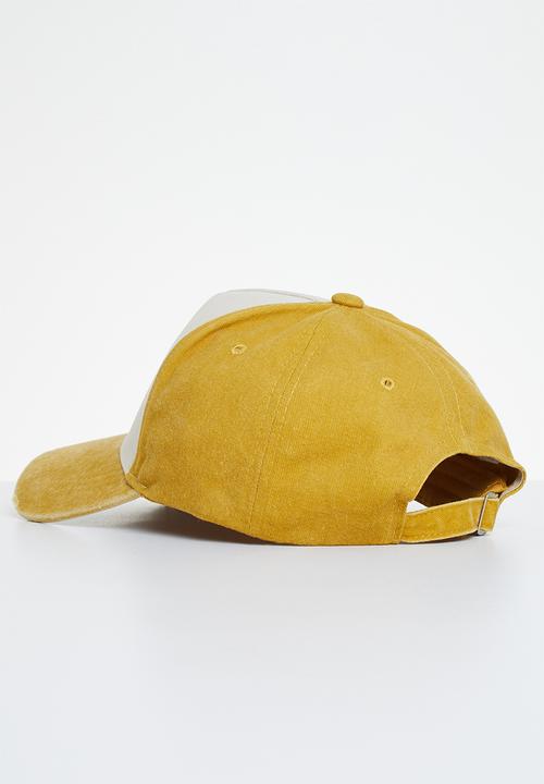 Lark & Crosse - Luke peak cap - mustard