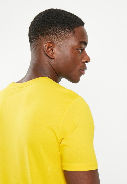 POLO - Men embossed block tee - yellow