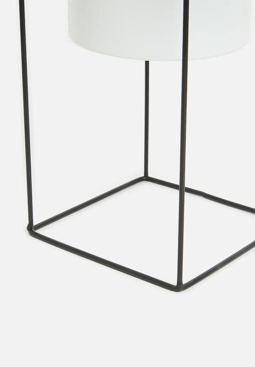 H&S - Artificial plant in stand - white