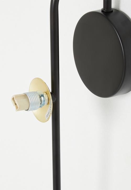 Sixth Floor - Leo wall light - black