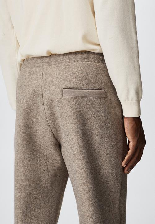 MANGO - Textured luxxe jogger - beige