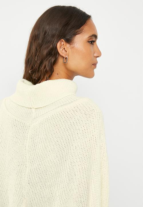 dailyfriday - Knitwear cape - ecru
