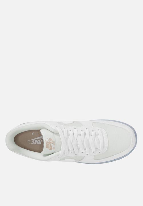 Nike - Air Force 1 '07 LV8 emb