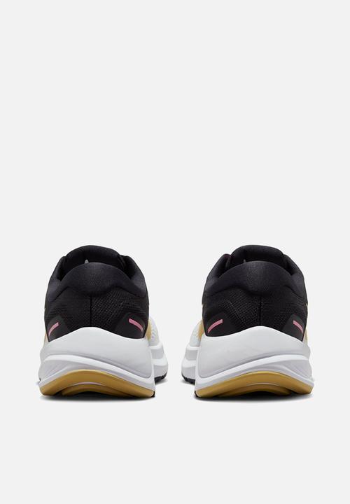 Nike - Nike Structure 24