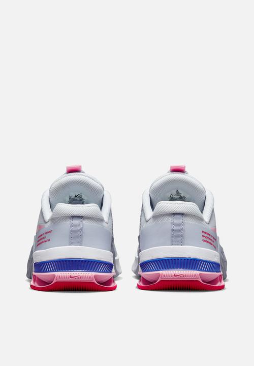 Nike - Nike Metcon 8