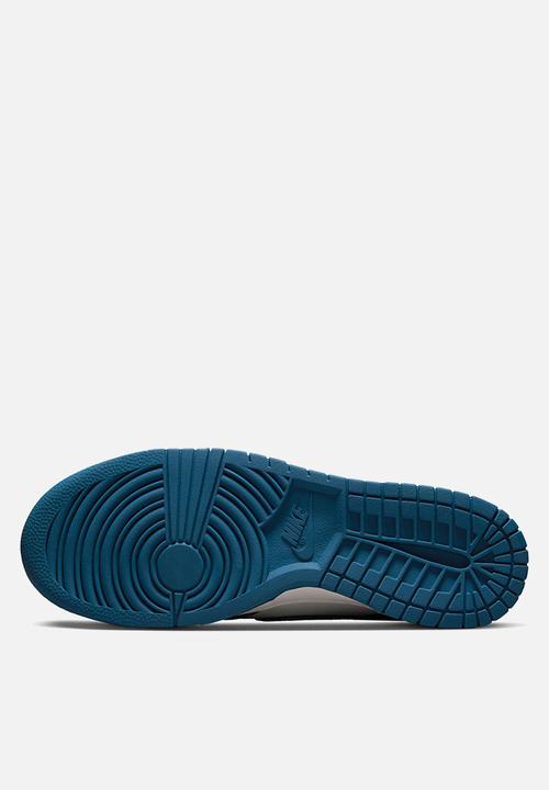 Nike - Dunk low retro special edition