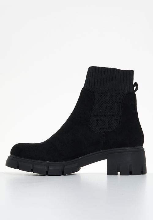 Butterfly Feet - Croyden 1 sock boot - black