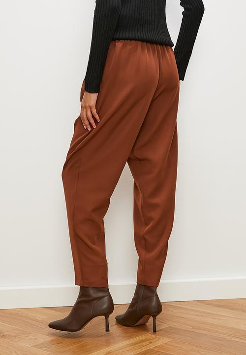 edit - Classic tapered trouser - fired brick