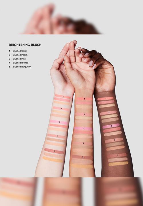 BOBBI BROWN - Brightening Blush - Blushed Coral