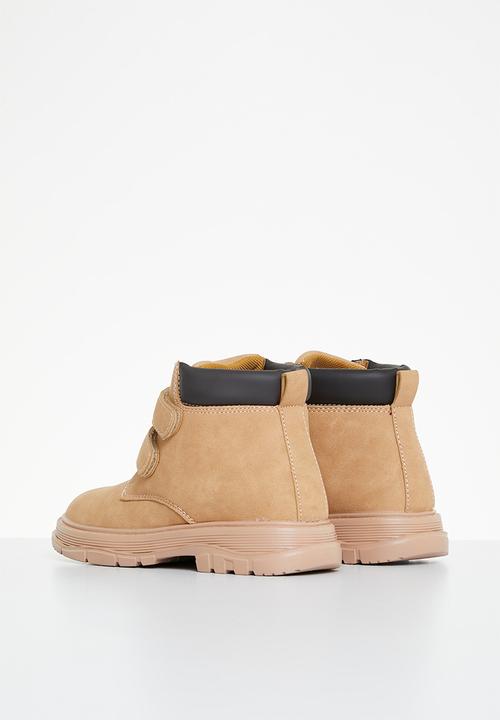 Pop Candy - Velcro strap boot - camel