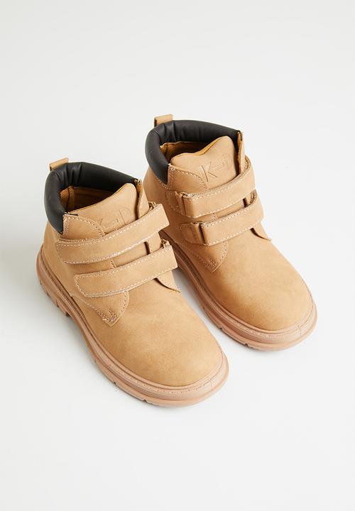 Pop Candy - Velcro strap boot - camel