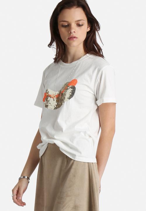 Noisy May - Hotty Tee