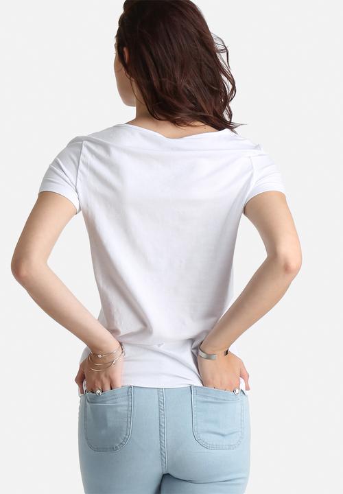 Noisy May - Victory O-Neck Tee