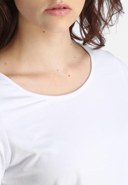 Noisy May - Victory O-Neck Tee