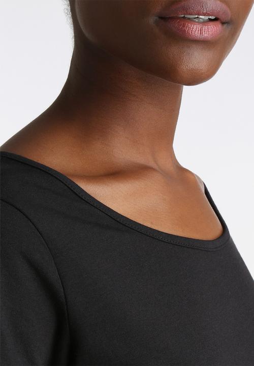 Noisy May - Victory O-Neck Tee