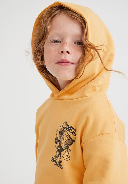 H&M - Printed hoodie - yellow/best friends