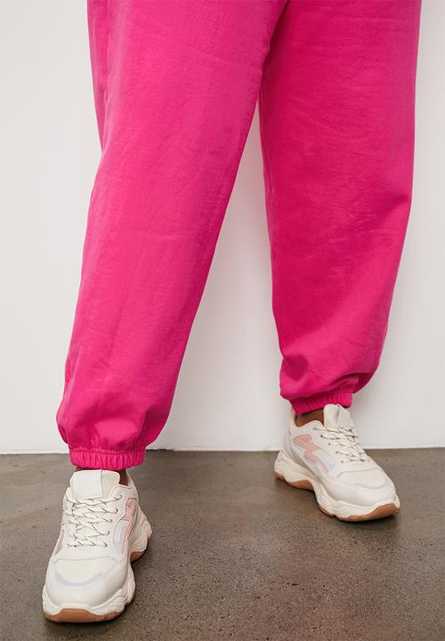 Blake - Graphic trackpants - cerise