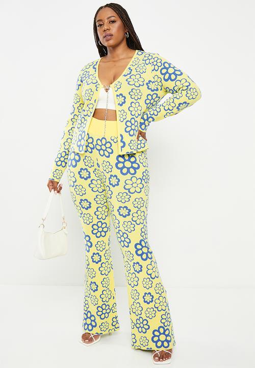 Glamorous - Plus floral co-ord top - yellow & blue