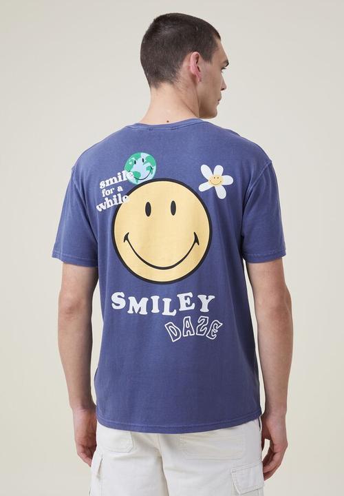 Cotton On - Smiley loose fit t-shirt - lcn smi indigo/smiley daze 