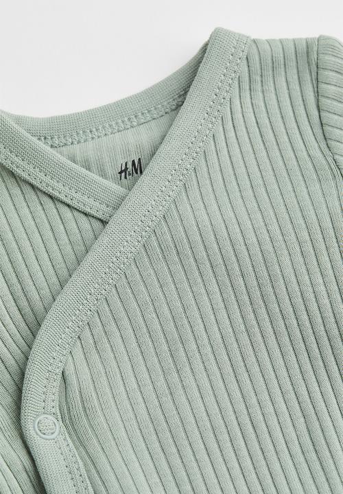 H&M - Adjustable-fit set - light green