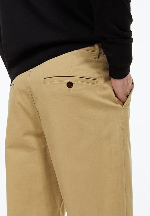 H&M - Essentials no 9: the chinos - beige