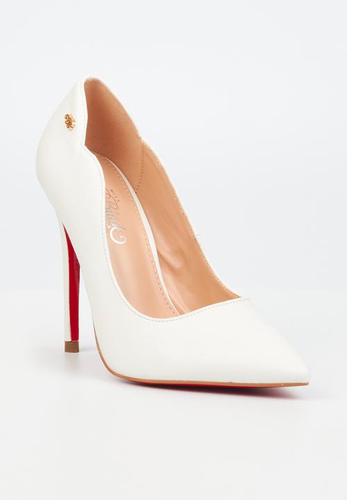 Miss Black - Lou9 court heel - white