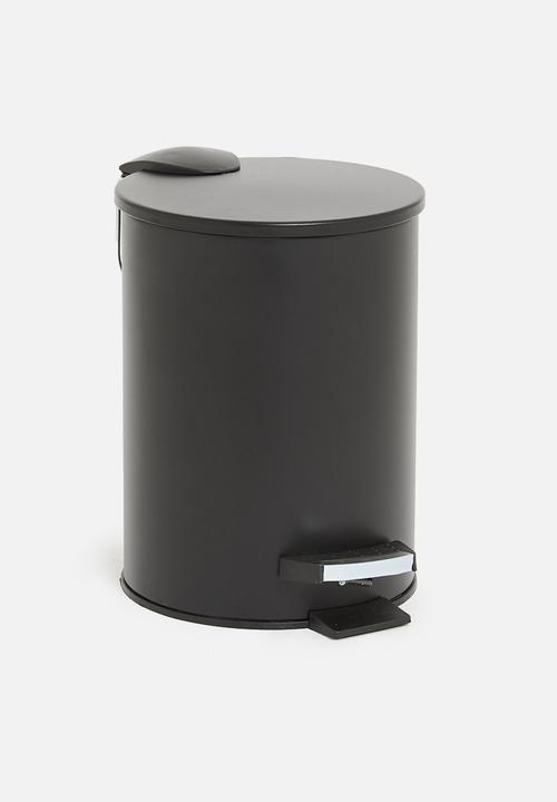 Bathroom Solutions - 3l pedal bin - black