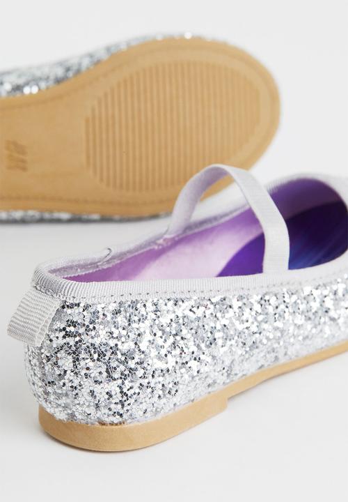 H&M - Glittery ballet pumps - silver-coloured/frozen
