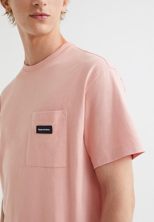 H&M - Regular fit pocket-detail T-shirt - pink