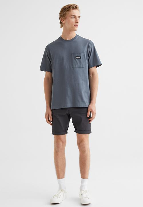 H&M - Regular fit pocket-detail T-shirt - dark grey