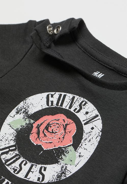 H&M - 2-piece printed set - dark grey/guns n’ roses