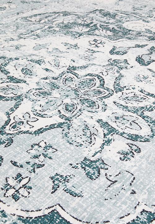 Sixth Floor - Playful antique - cloud
