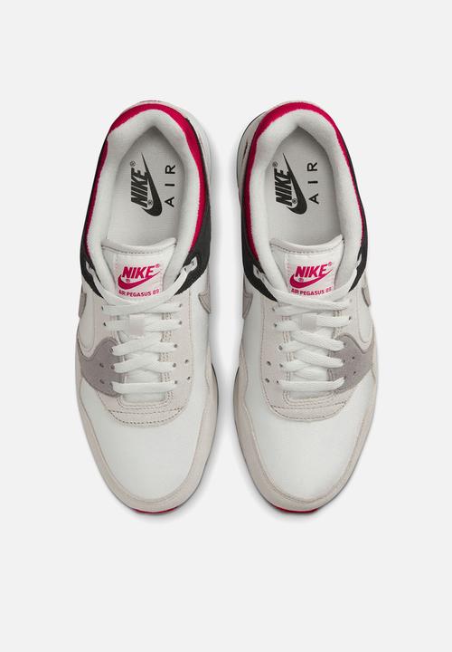 Nike - Air Pegasus '89