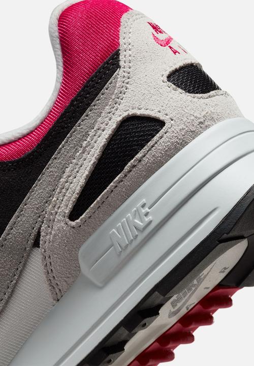 Nike - Air Pegasus '89