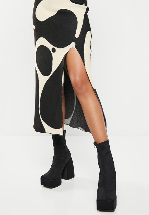 Daisy Street - Knitted split midi dress - cream & black