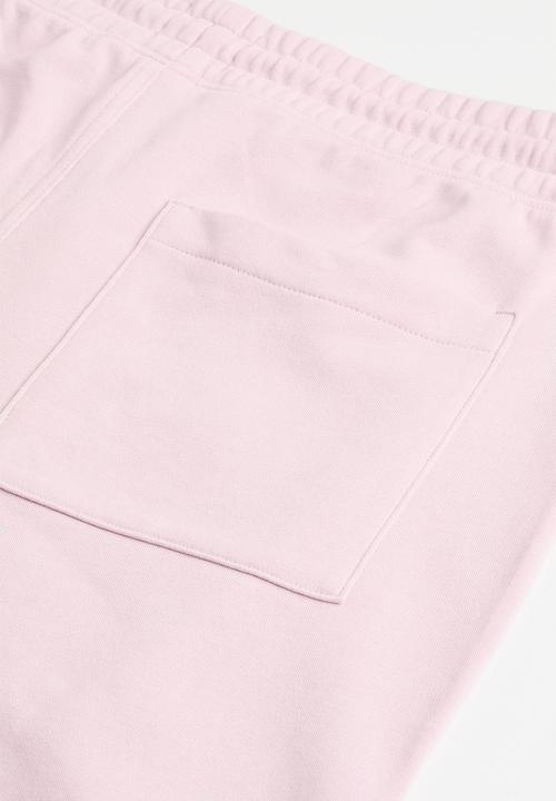 H&M - Regular fit printed sweatshorts - light pink/mtv